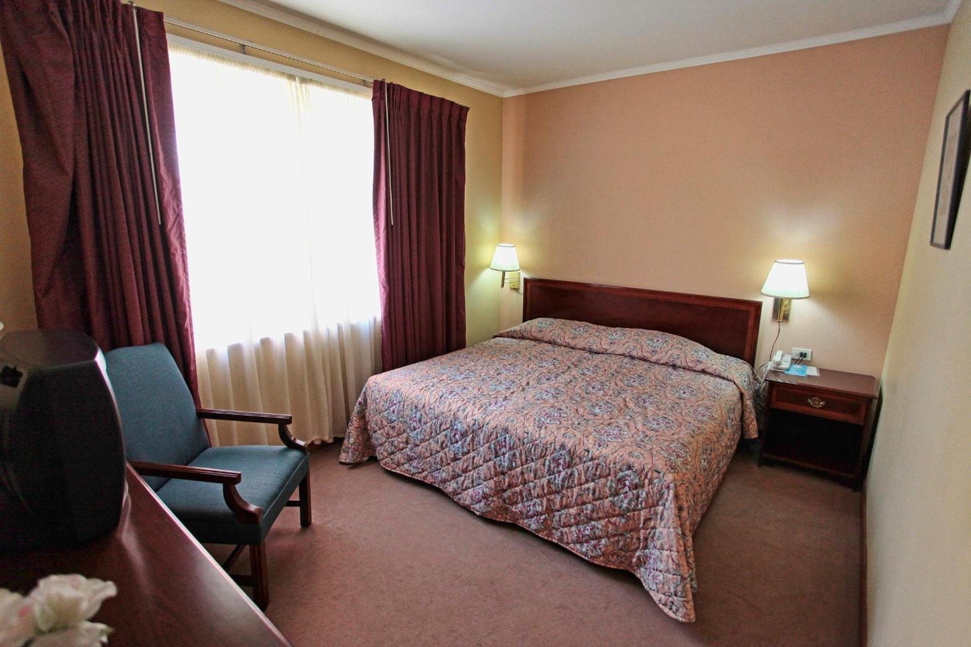 Hotel Regency Корча Экстерьер фото