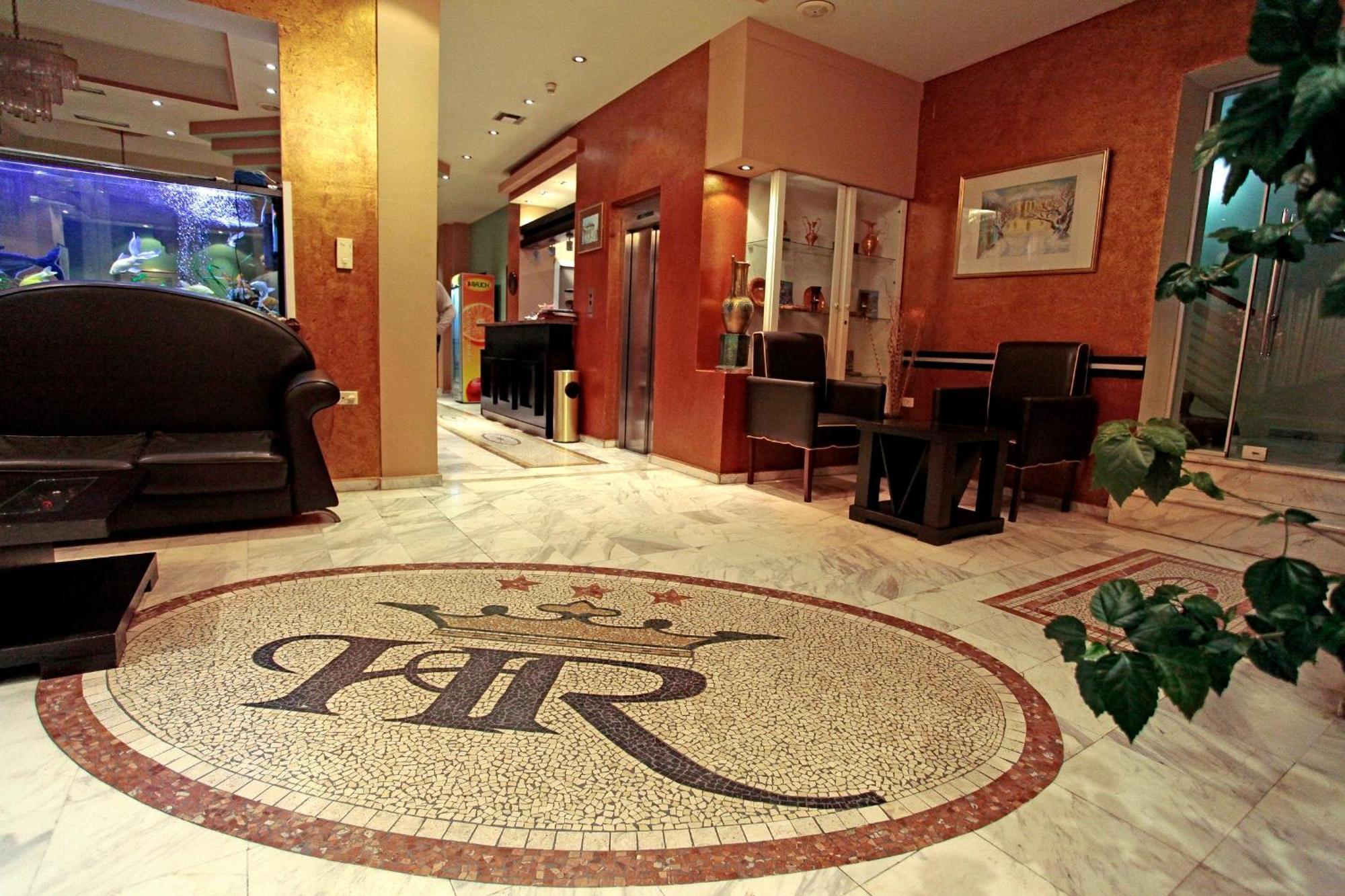 Hotel Regency Корча Экстерьер фото