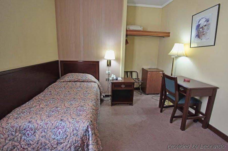 Hotel Regency Корча Экстерьер фото